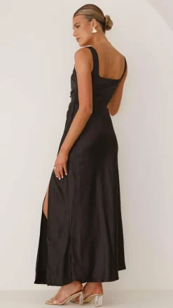 Alaria Maxi Dress - Black