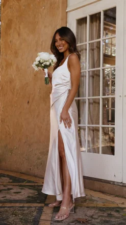 Alaria Maxi Dress - Champagne