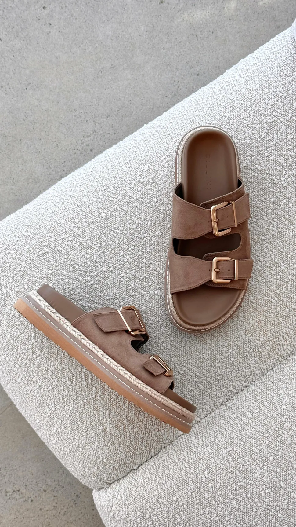 Alder Slide - Fawn Suede