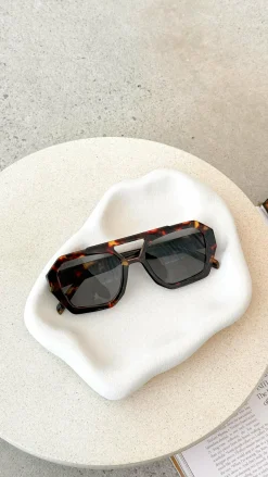 Amiri Sunglasses - Tort