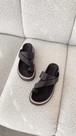 Armas Slide - Black