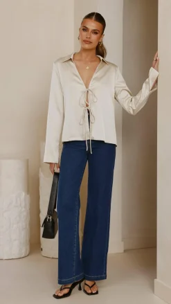 Darielle Tie Front Long Sleeve Top - Champagne