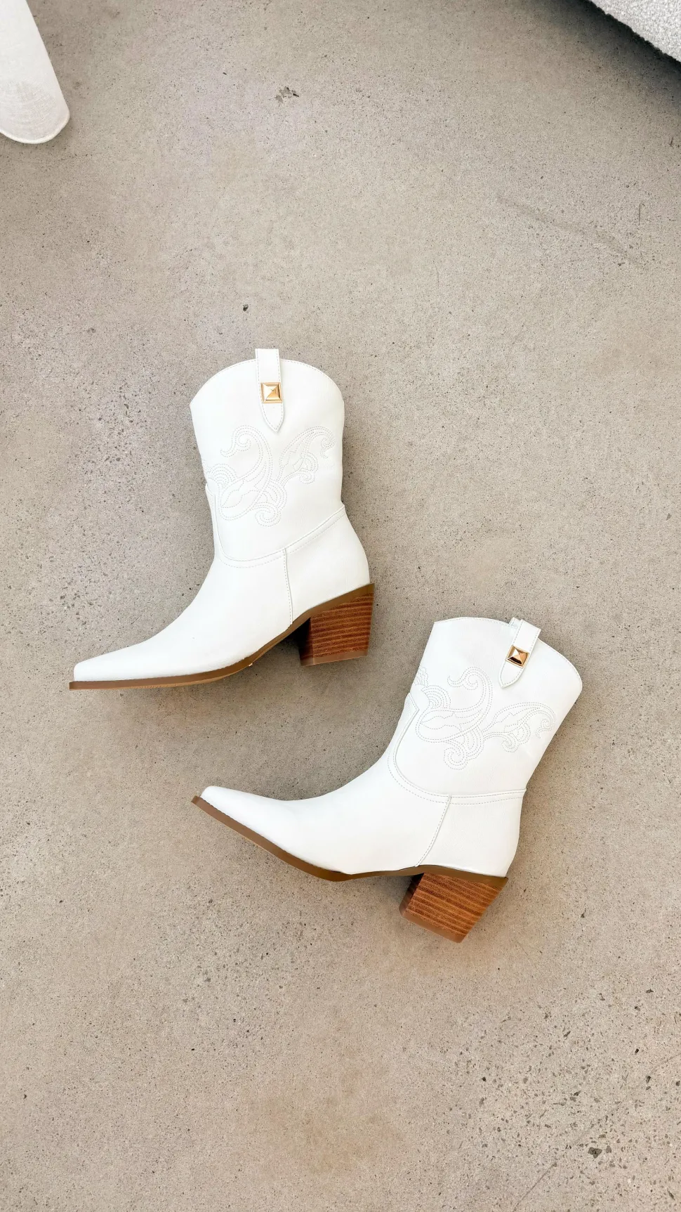 Darla Boots - White
