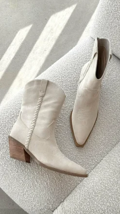 Ellenora Boots - Light Sand Suede