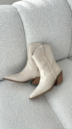 Ellenora Boots - Light Sand Suede