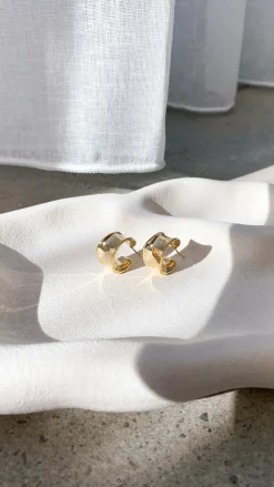 Erin Hoop Earrings - Gold