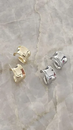 Erin Hoop Earrings - Gold