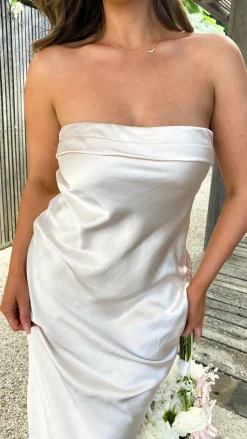 Gisele Maxi Dress - Champagne