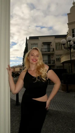 Iantha Maxi Dress - Black