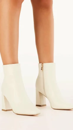 Indeera Boots - Bone