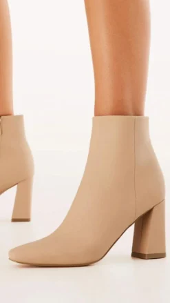 Indeera Boots - Sand