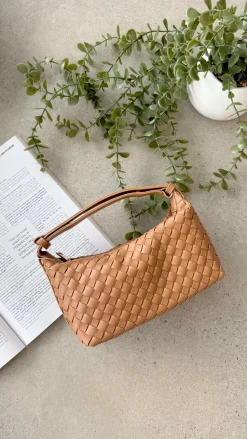 Isabelle Handle Bag - Tan