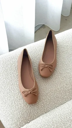 Isaiah Ballet Flats - Dark Nude