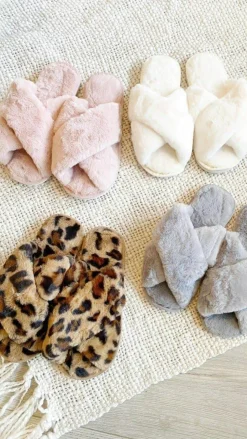 Jessica Fluffy Slippers - Light Pink