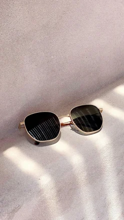 Karmen Sunglasses - Black/Gold