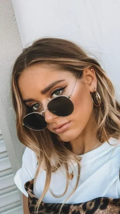 Karmen Sunglasses - Black/Gold