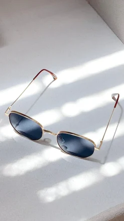 Karmen Sunglasses - Black/Gold