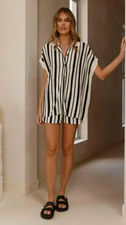 Leonie Short Sleeve Knit Top - Black