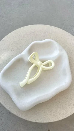 Matte Bow Claw Clip - Butter