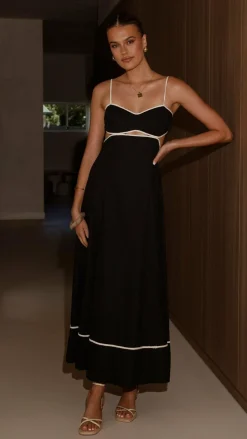 Nereda Maxi Dress - Black