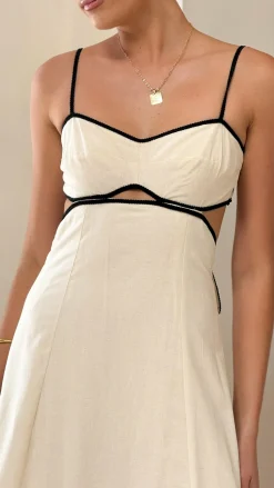 Nereda Maxi Dress - Cream