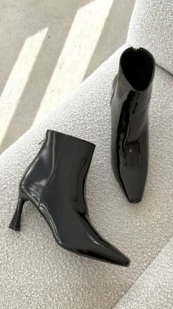 Scotty Boots - Black Crinkle Patent