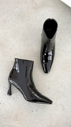 Scotty Boots - Black Crinkle Patent