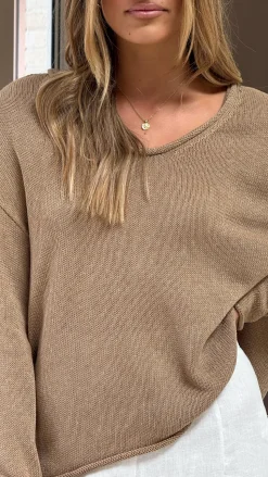 Spring Scoop Neck Long Sleeve Top - Taupe