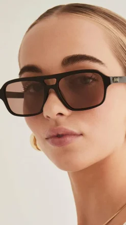 The Delevigne Sunglasses - Black / Caramel