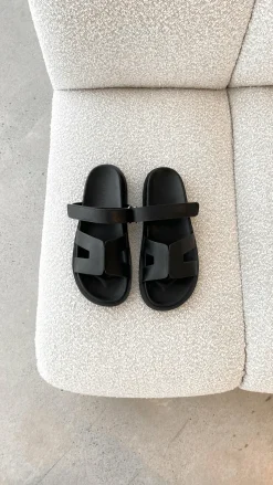 Theon Slides - Black