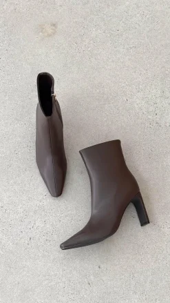 Treasure Boots - Chocolate