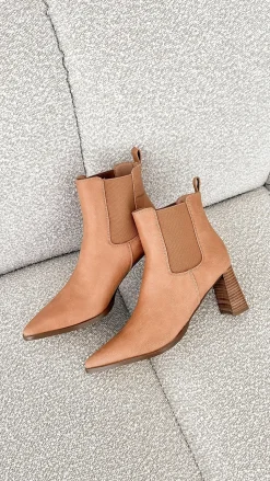 Umiko Boots - Camel Casual
