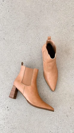 Umiko Boots - Camel Casual