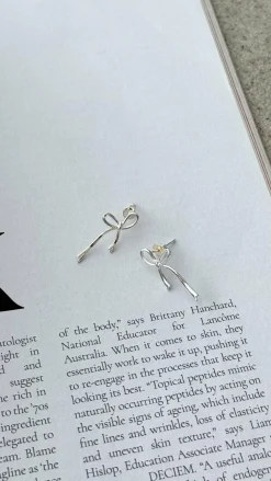 Velika Bow Earrings - Silver