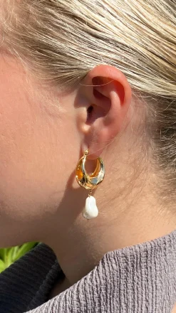 Wandrea Earrings - Gold